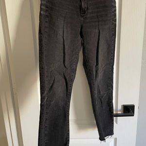 A&F Curve Love High Rise Skinny Ankle Jean